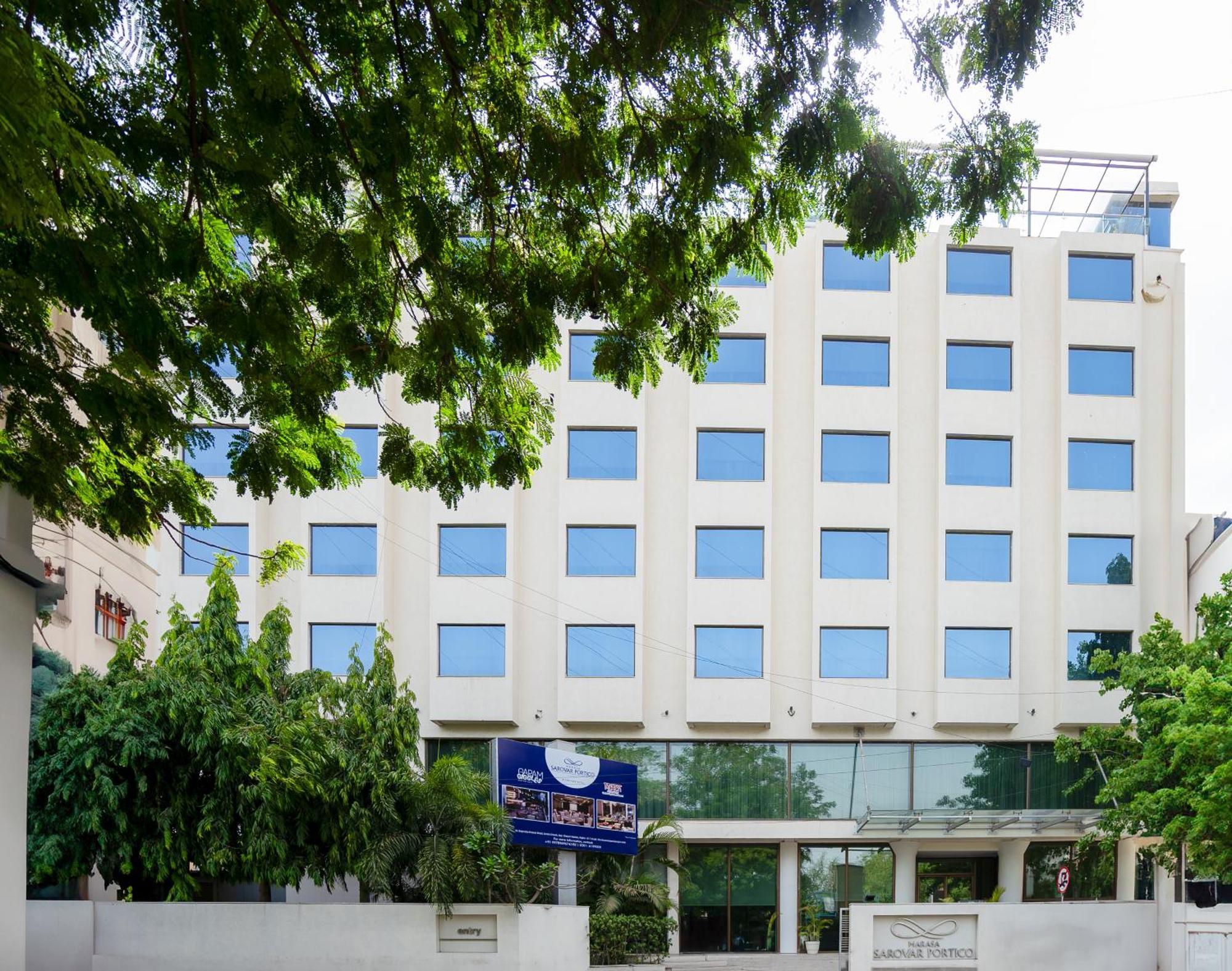 Marasa Sarovar Portico -Rajkot Exterior foto