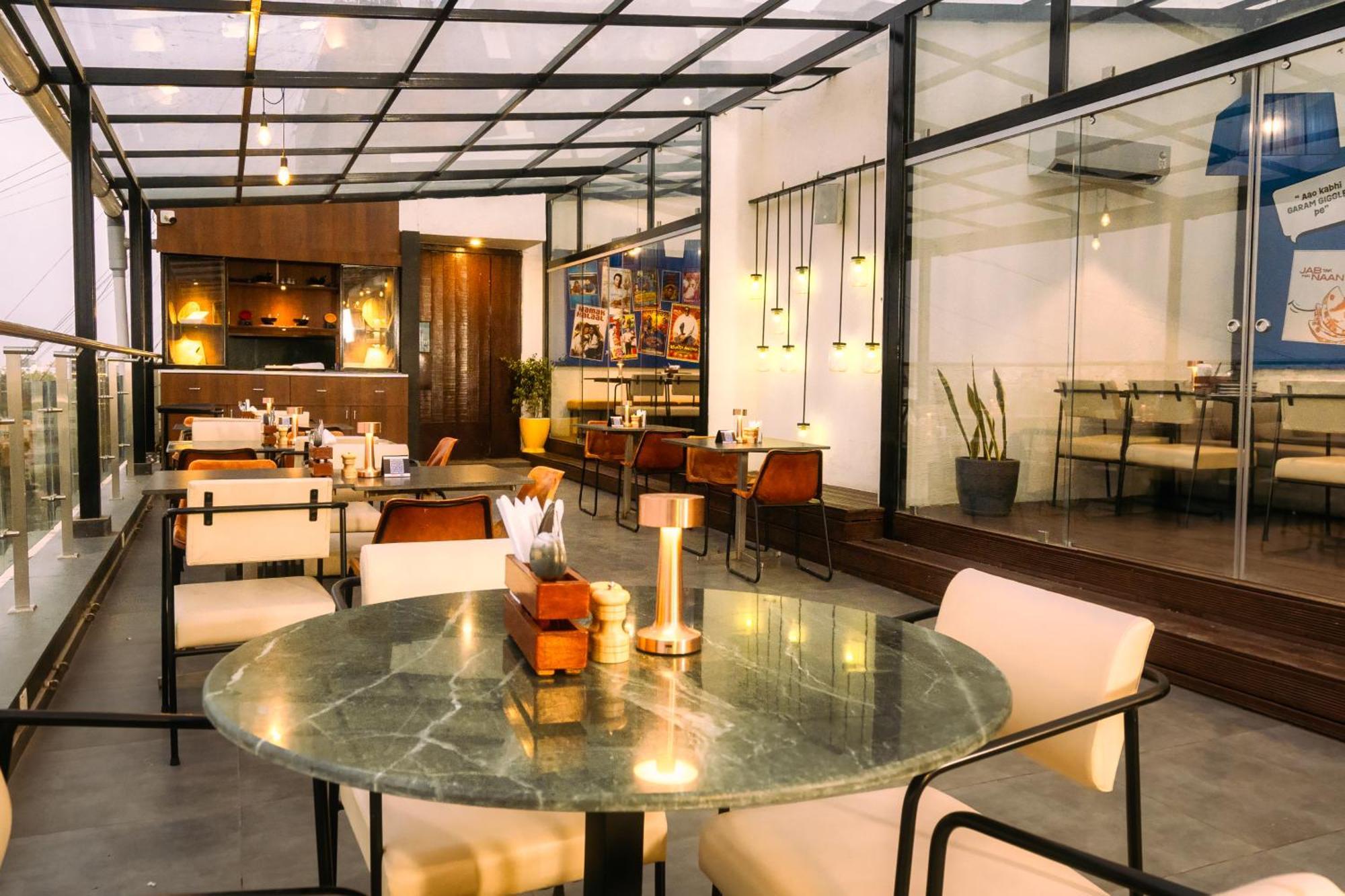Marasa Sarovar Portico -Rajkot Exterior foto